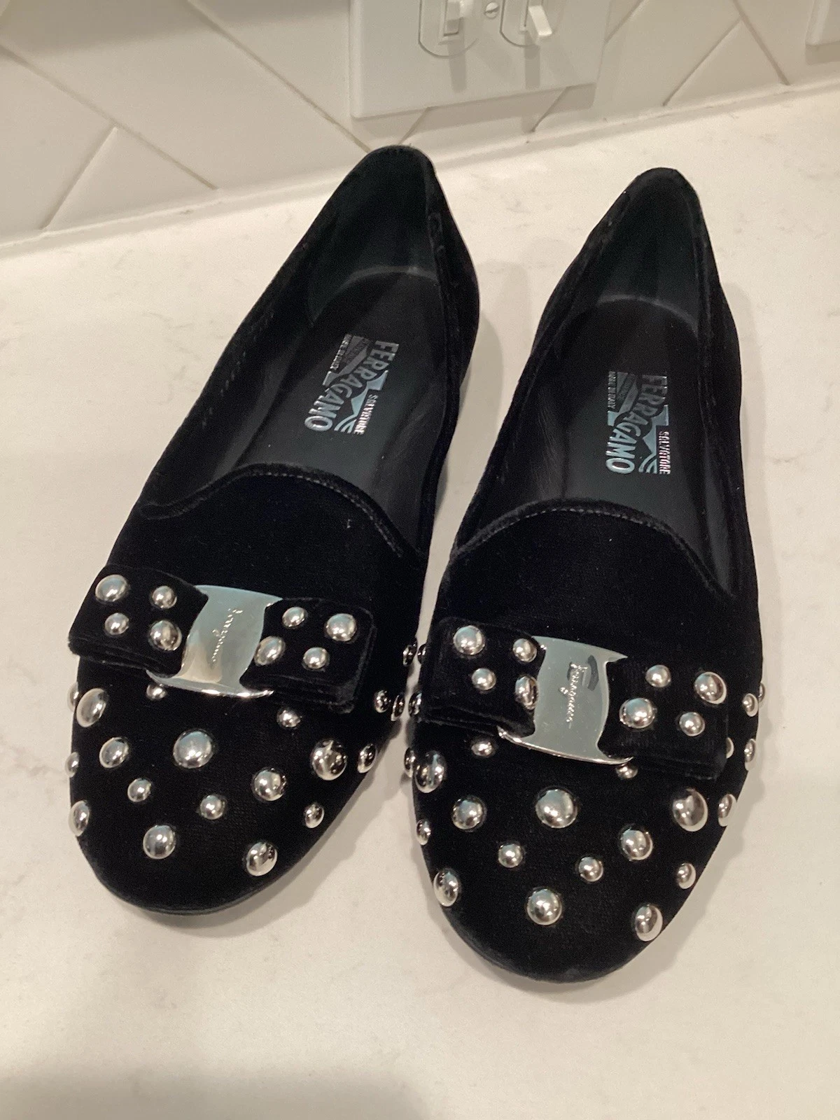 Ferragamo — Salvatore Ferragamo 7 Velvet Studded Bow Scotty Flats Shoes worn 2 Days