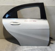 A1767300205 tür hinten rechts MERCEDES BENZ CLASSE A W176 07 12 11 15 A1767300205 tür hinten rechts MERCEDES BENZ CLASSE A W176 07 12 11 15