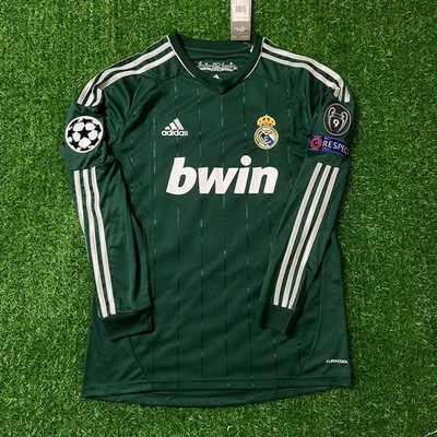 Mesut Ozil Real Madrid 2012-2013 Champions League Green Long