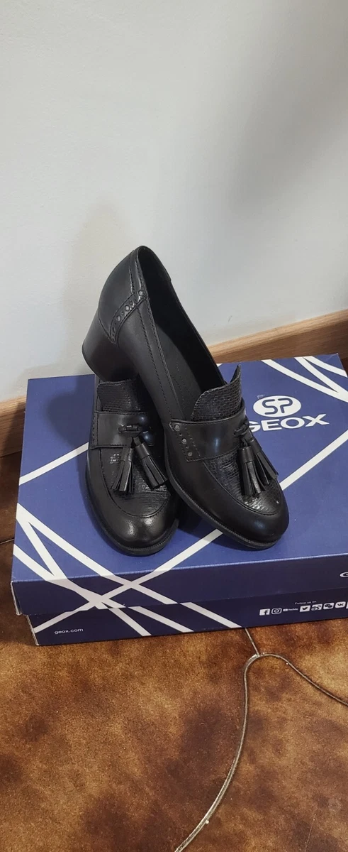 Chaussures GEOX RESPIRA Femme - Talon 8 Cm, Taille 39, Couleur Taupe/gris, En Toile Et Cuir, état Comme Neuves