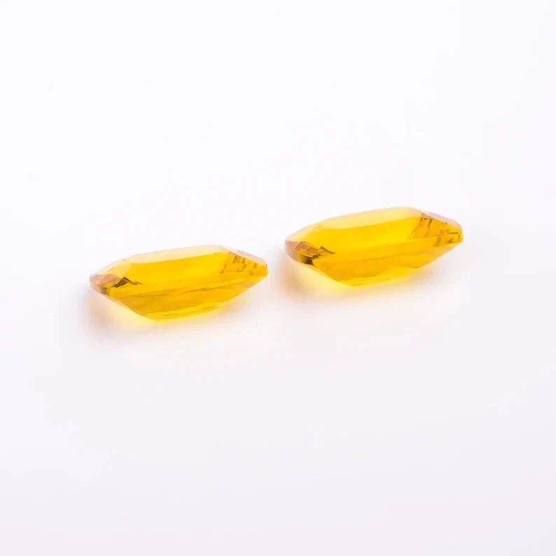 Piedra preciosa de cuarzo de corte radiante de cristal natural fluorita de 17,5 quilates para joyería Foto 2 de 3