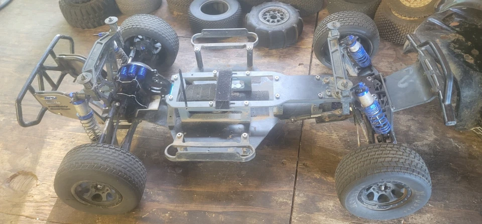 Rodillo de motor medio Traxxas Slash Chuckworks Slice Foto 4 de 4