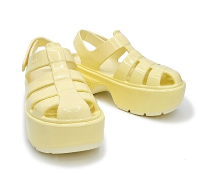 New Crocs Stomp Fisherman Sandal High Shine 210057-760 Butter