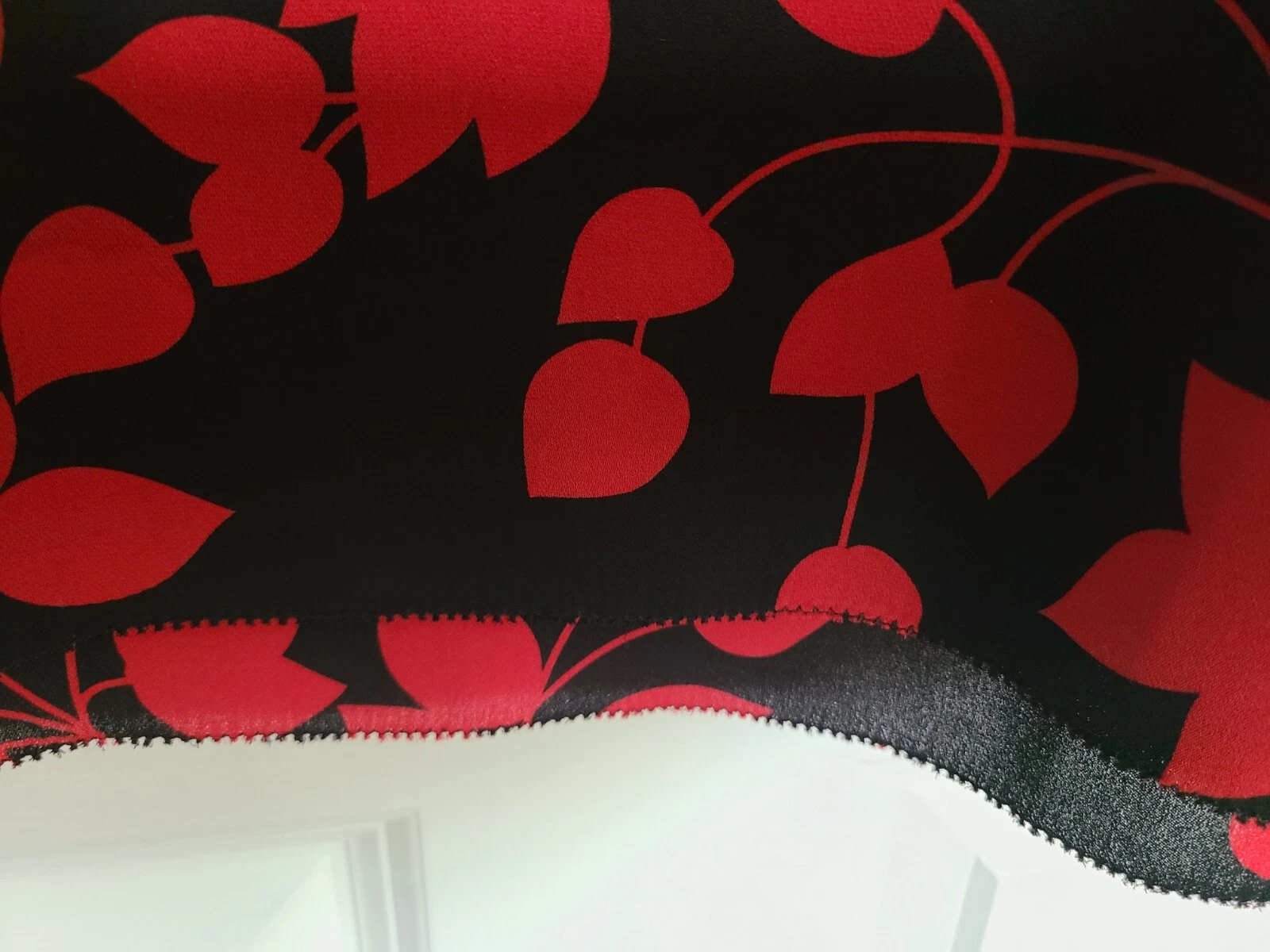 Abito tubino in seta floreale rosso nero Tory Burch us intime ottimeioni condiz t