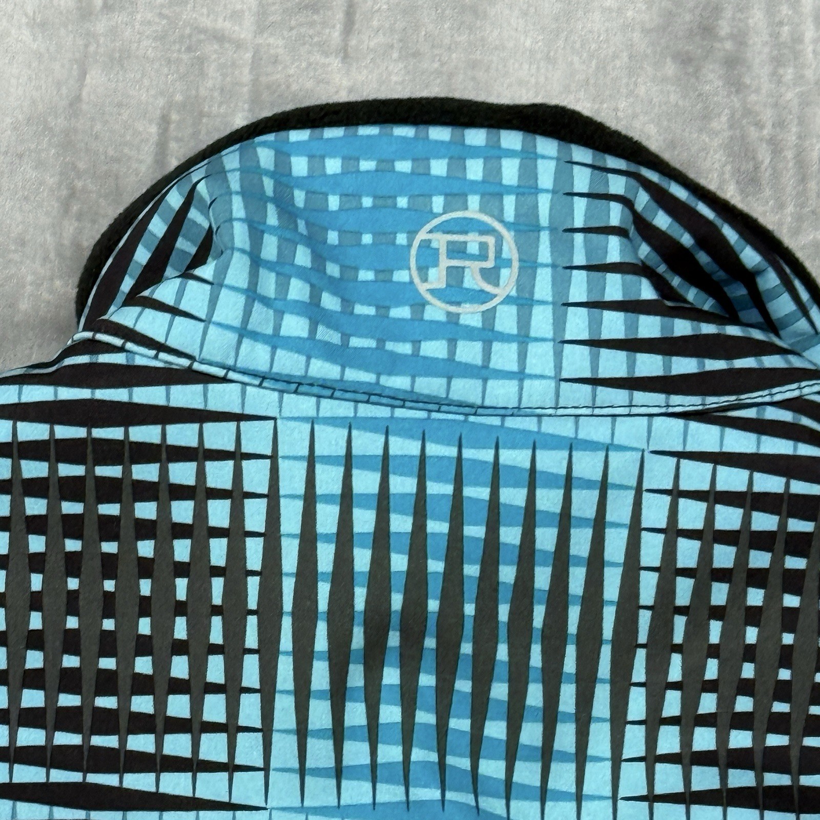 Roper Women M Soft Shell Vest Full Zipper Fleece Lining Pockets Geo Print Teal