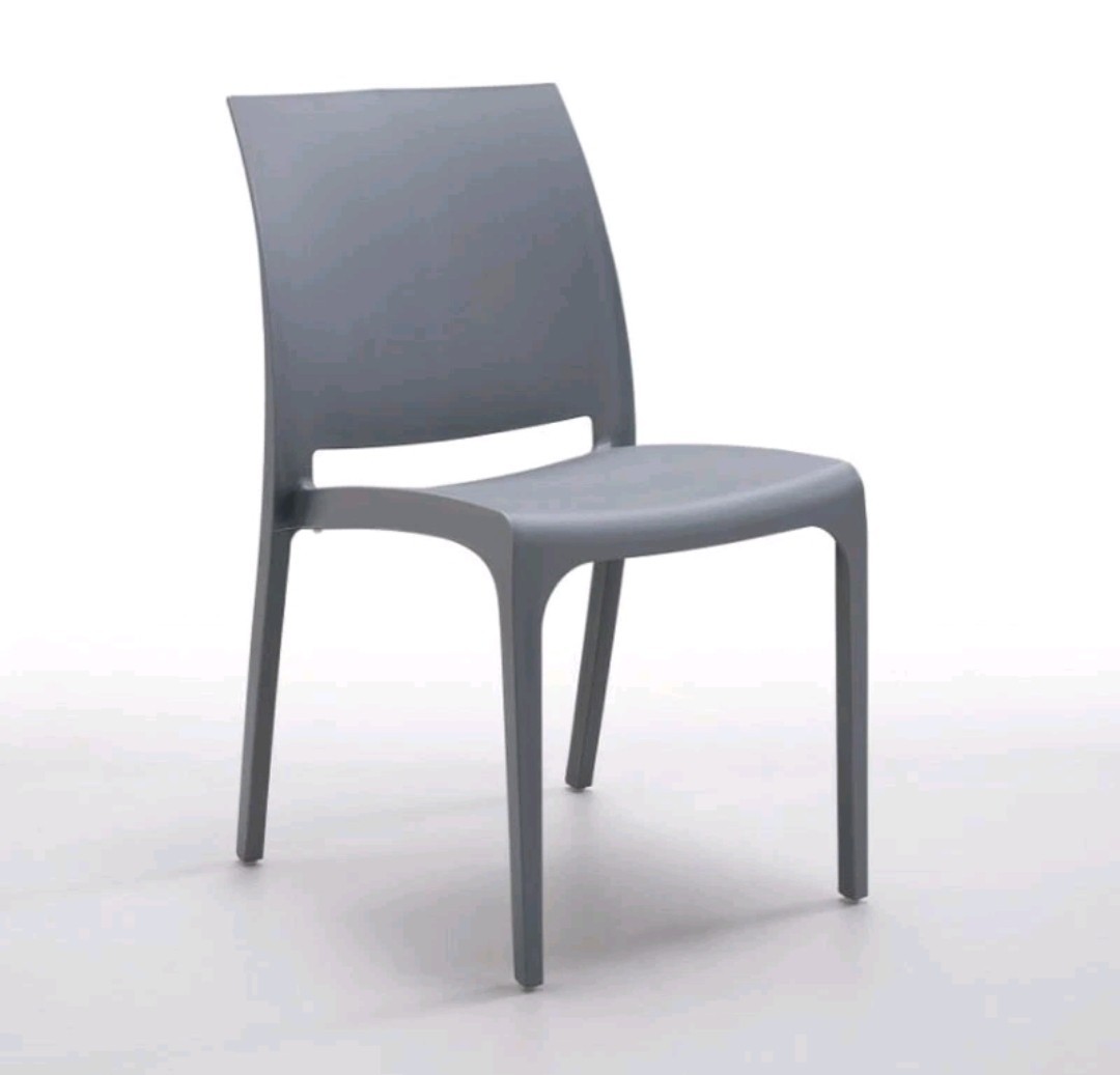 sedie da giardino usate