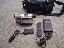 Canon ES290 8mm Video Camera Camcorder With Remote,Case -Please Read Description
