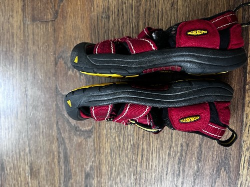 KEEN Unisex-Child Newport Closed Toe Water Sandals toddler size 7-Red - Picture 6 of 9