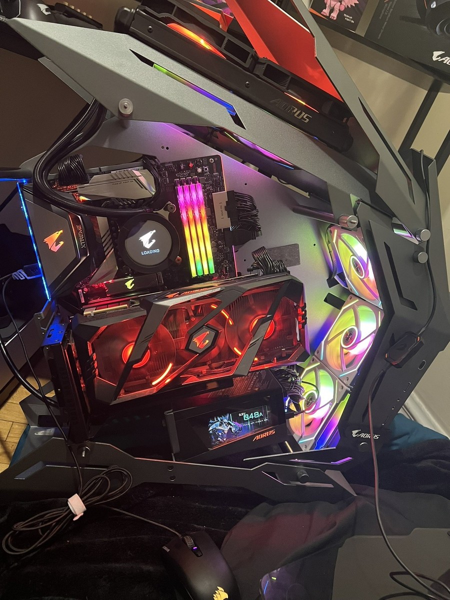 GIGABYTE AORUS GeForce RTX 2080 Ti Xtreme Graphic Card for sale