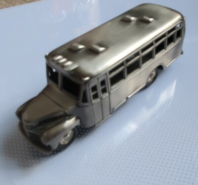Reen Replica - 1:64 - 1952 Nissan 390 Bus - Mint In Box