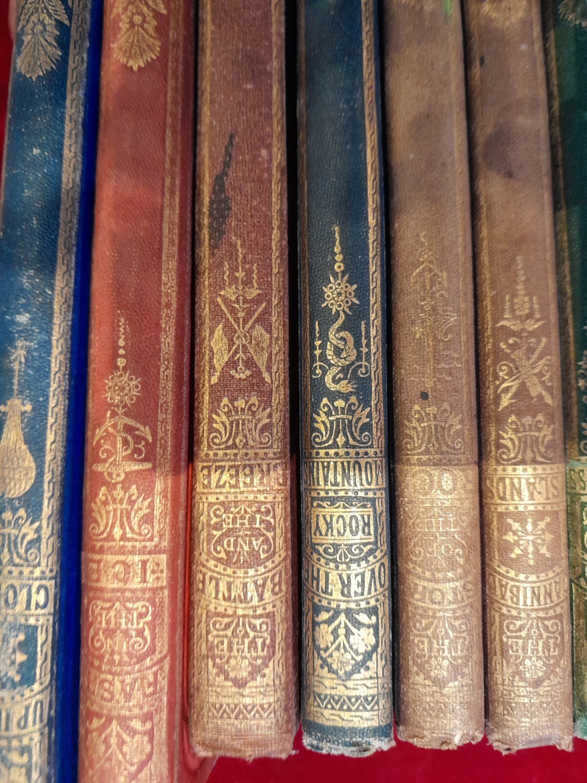 Picture 3 of 24