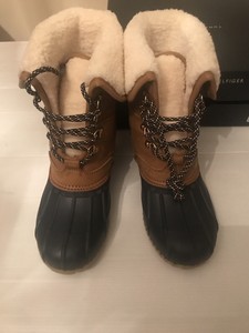 tommy hilfiger rusteen