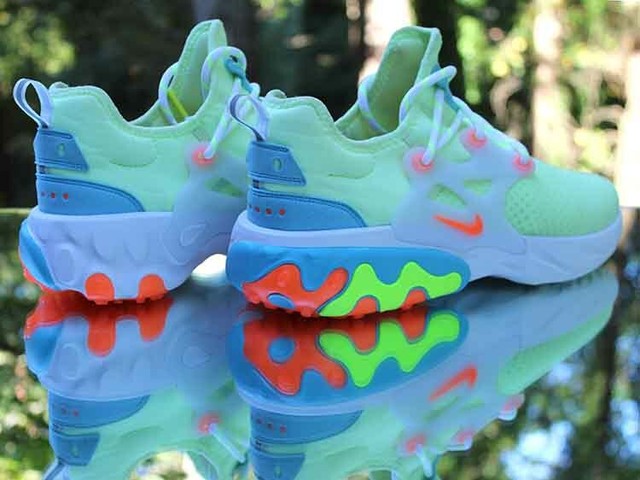 Nike React Presto Psychedelic Lava Barely Volt HYPER Crimson Av2605-700 Size 8 for sale online 