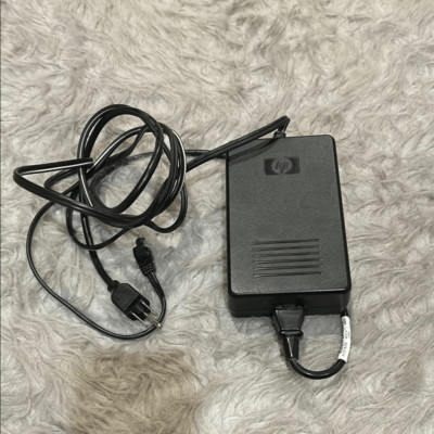 HP PA-1121-02R PPP016L d'origine AC Adapter Chargeur 18.5V 6.5A (Réf#A
