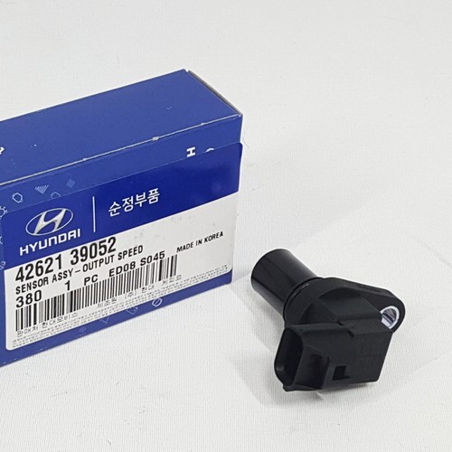 Genuine 4262139052 Output Speed Sensor For Hyundai Kia cars - Picture 3 of 8