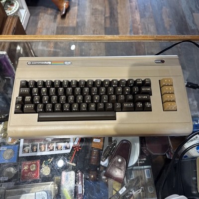 Commodore 64 Personal Computer Einschalten