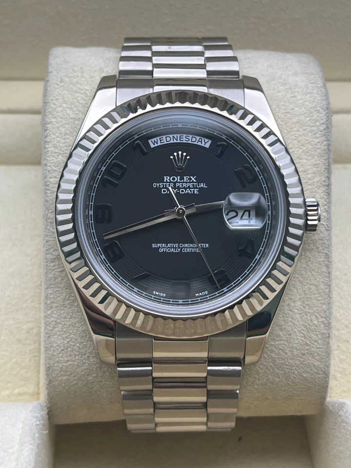 Rolex Day-Date II 41 MM esfera negra oro blanco pulsera President (218239) Foto 2 de 4