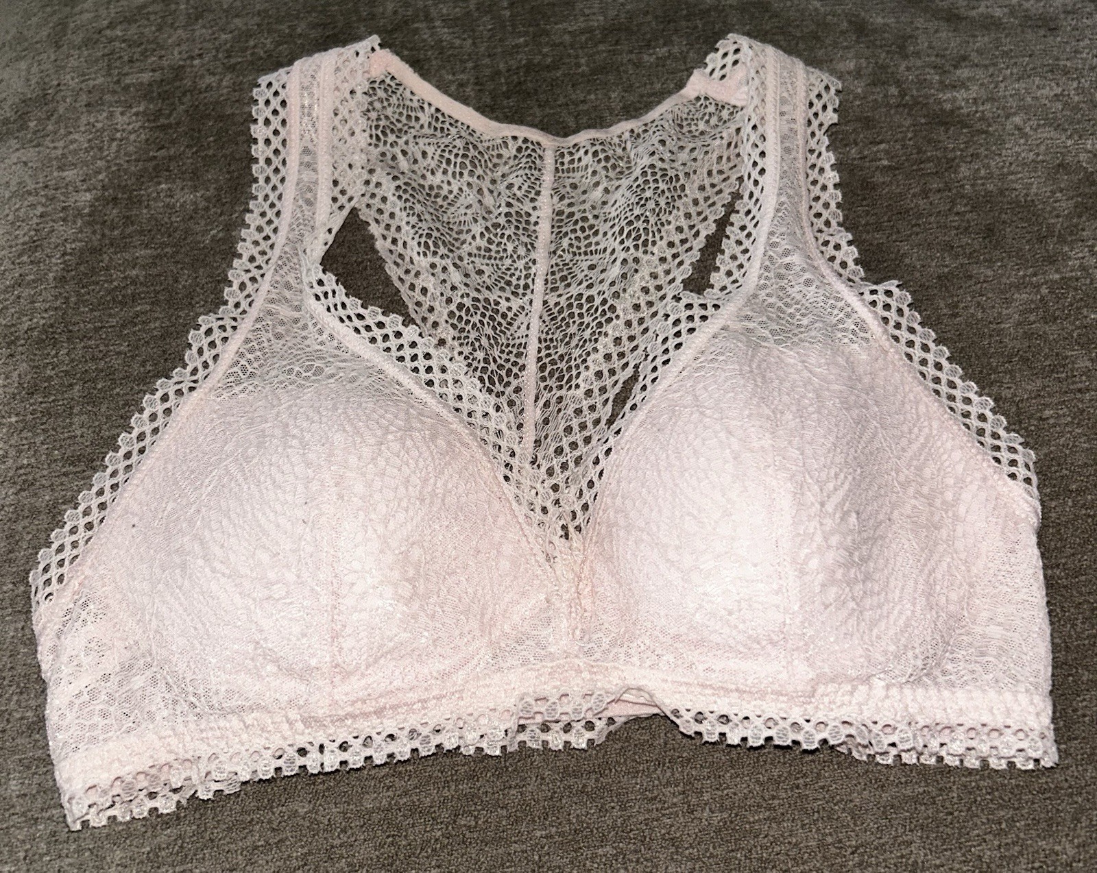 Victoria’s Secret Lace Racerback Wireless Bralette Size XS