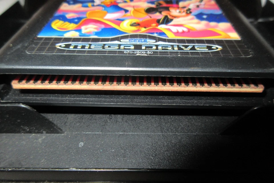 World Of Illusion Sega Mega Drive Brown Classic W/Manual Retro PAL - Image 3 of 4