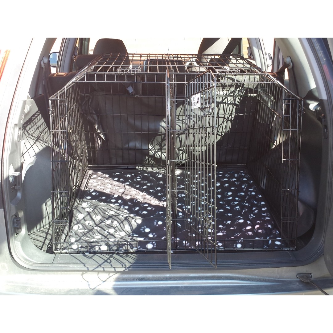 Pet World Honda CR-V Sloping Dog Crate Training and Travel Cage for Pets