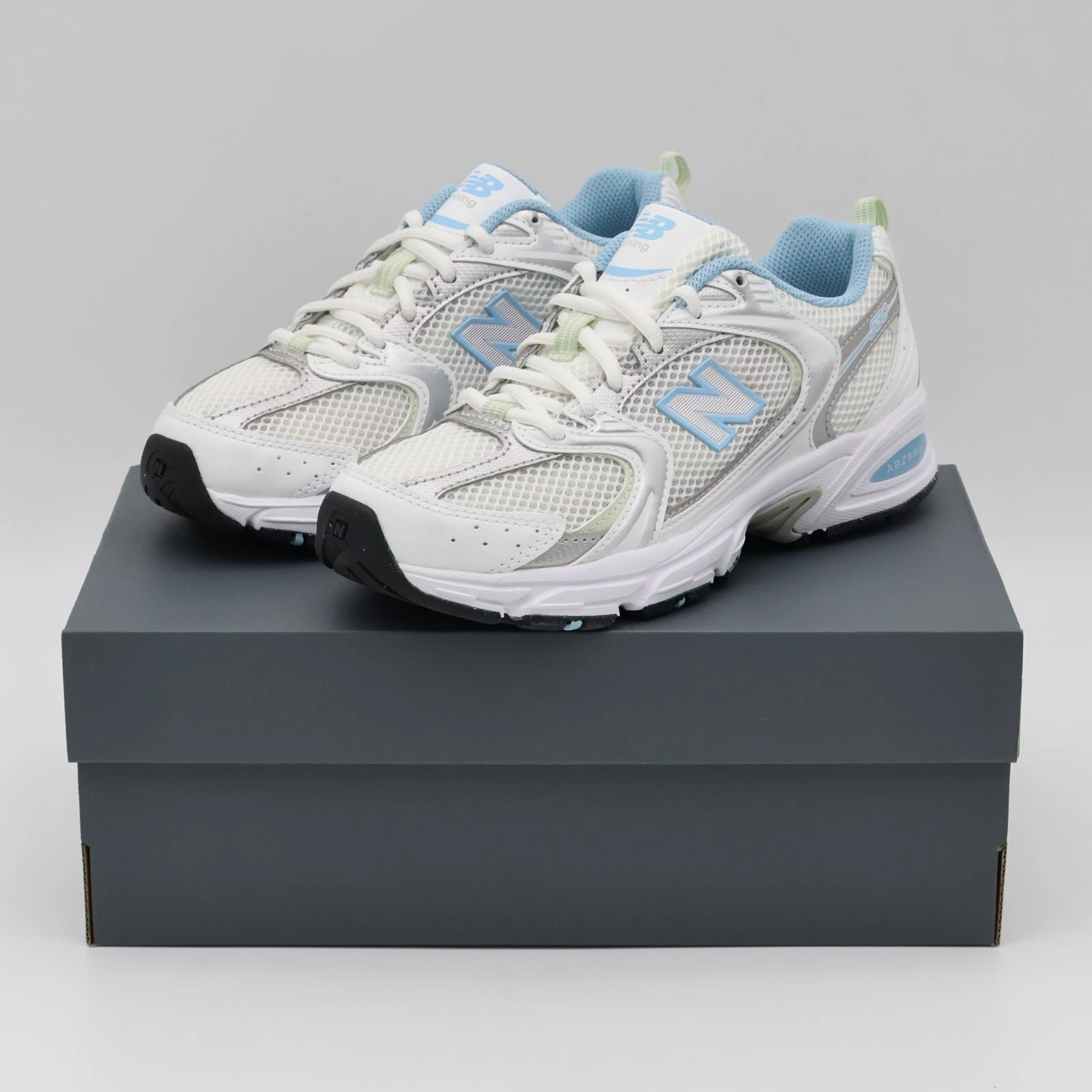 MR530SGB New Balance 530 Silver Blue (uomo)