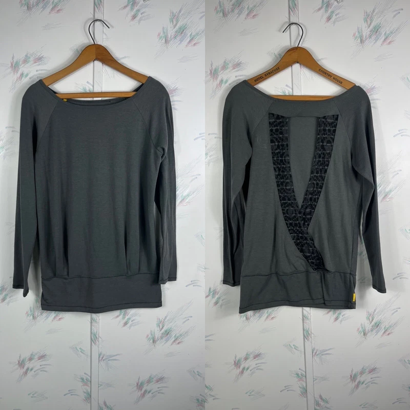 lole long sleeve open back leopard yoga athletic shirt
