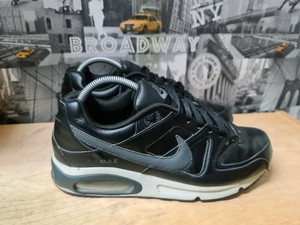 black trainers size 9 mens