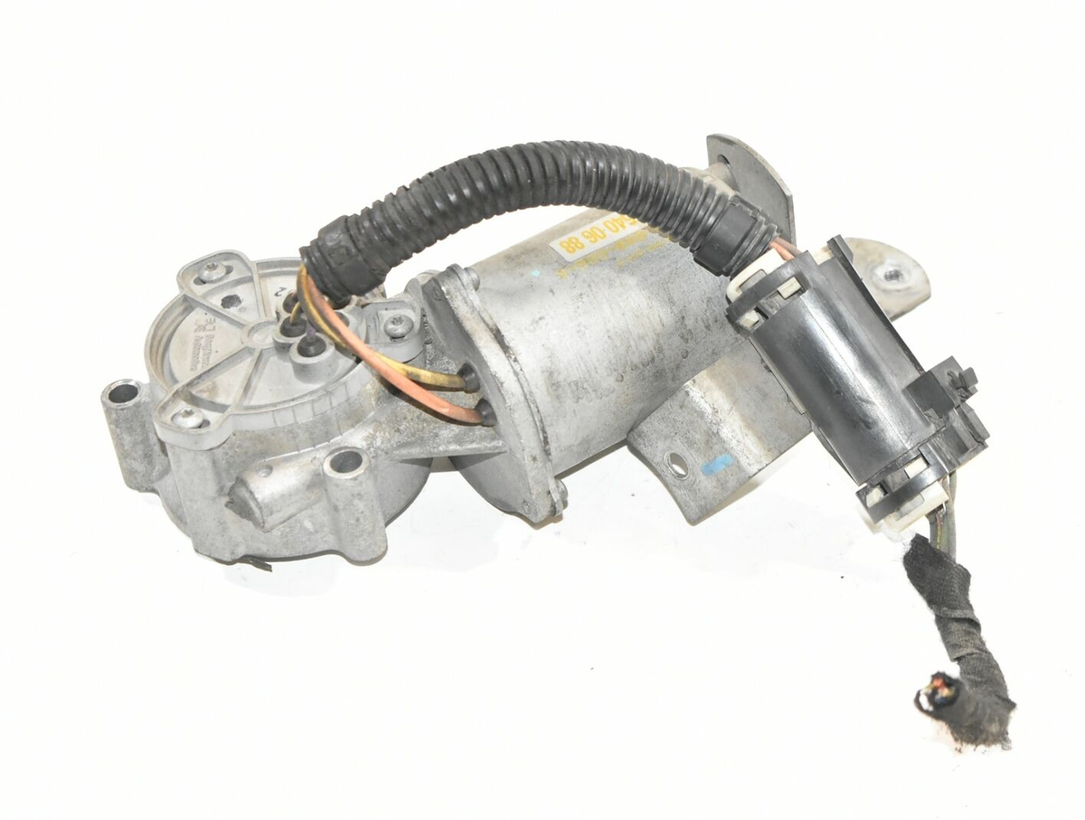 03 04 05 Mercedes-Benz ML350 Transfer Case Motor Actuator A163 540