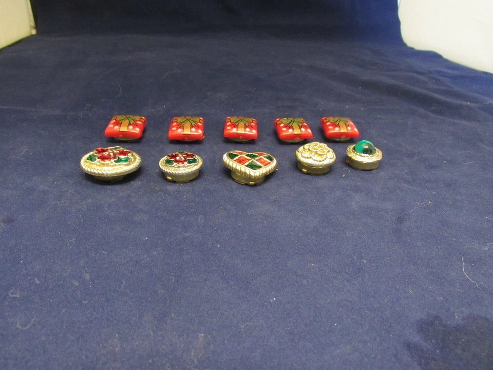 Mixed Lot of 10 each Button Covers 5 Different & 5 Christmas - Image 2 of 3