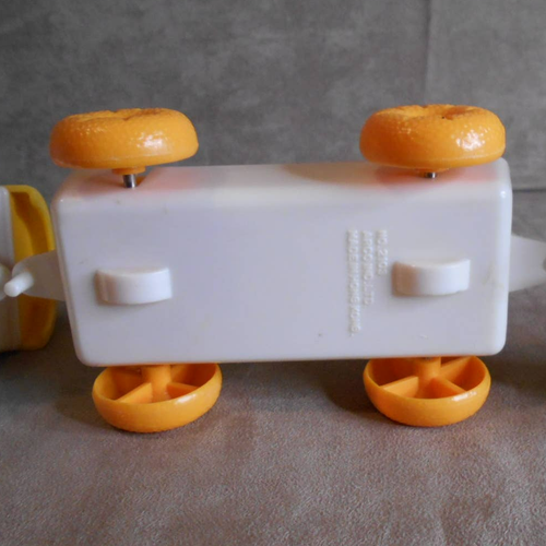 1979 Sweet Toot Train Candy Shape Sorter ARCO Hong Kong Vintage RARE - Picture 8 of 9