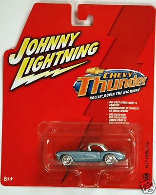 Corvette 1957 cupé azul plateado Johnny Lightning - Imagen 1 de 1