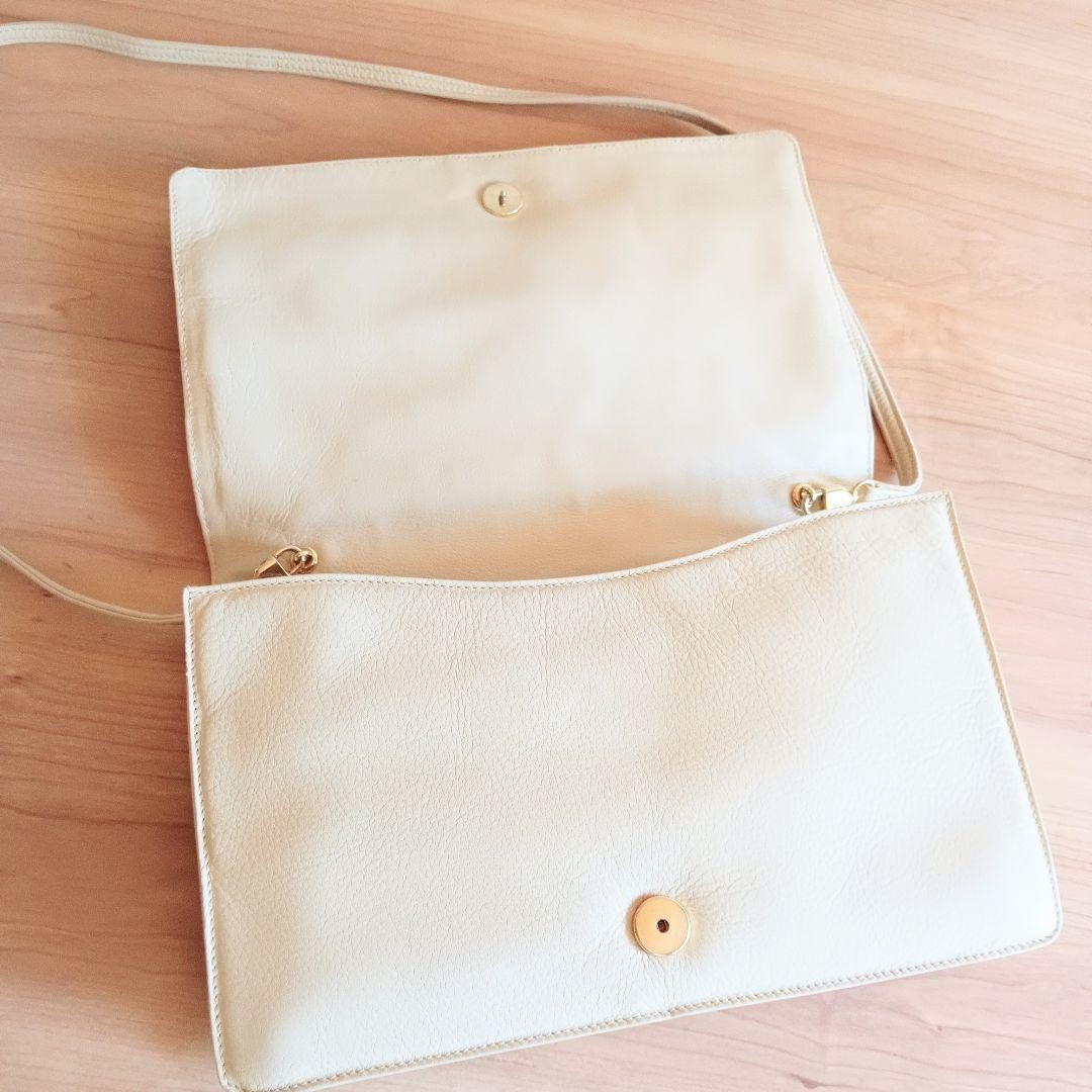 Valentino Garavani 2W Leather Bag Vintage White Crossbody Unisex Excellent Japa thumbnail 7