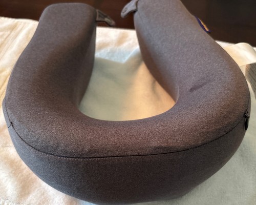 GoodYear "Memory Foam Travel Pillow" Perfect for Travel - Picture 5 of 6