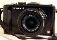 Panasonic LUMIX DMC LX7K 10.1MP WITH 1.4 LENS LEICA