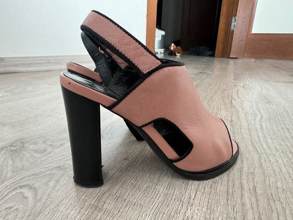 Women Estro Heels Pink Leather 36