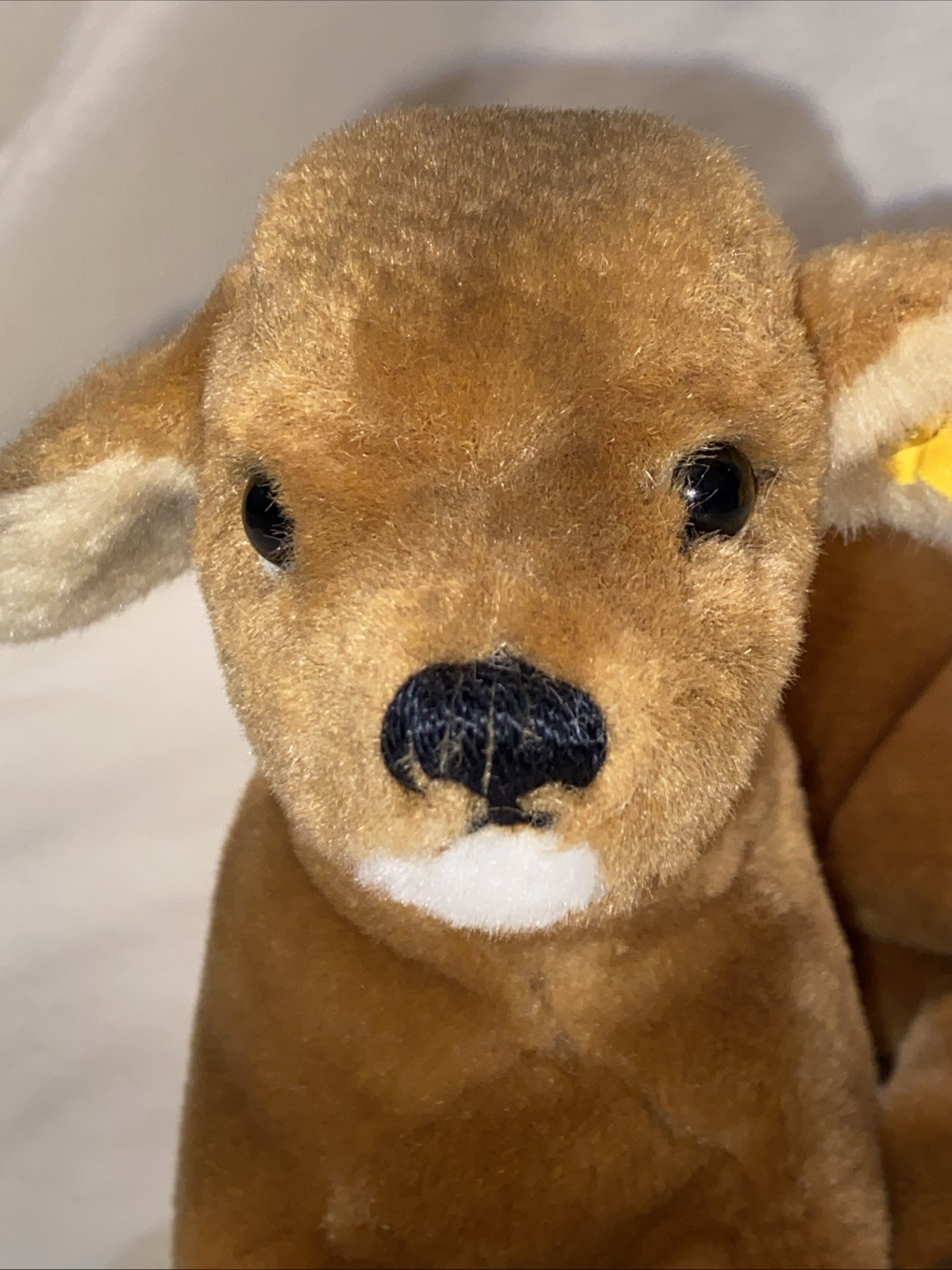 Rare Beautiful Steiff 071089 Lorli Deer Reclining Sitting Down Ear Tag