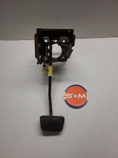 1996-04 Ford Mustang V6 Auto Brake Pedal Assembly 97 98 99 2000 01 02 03