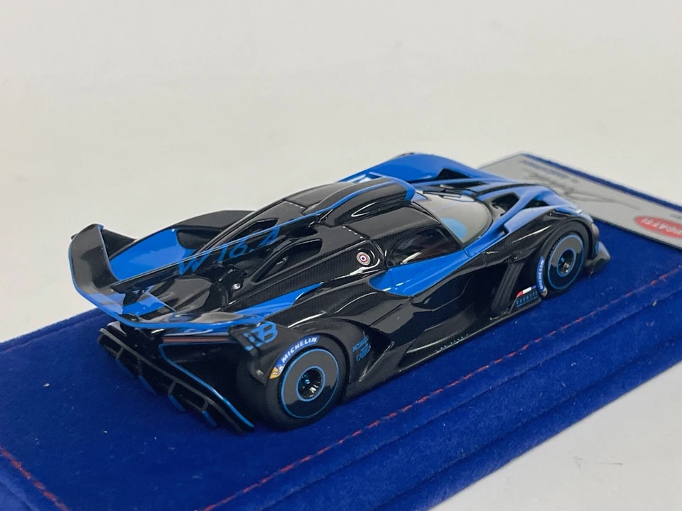 1/43 Looksmart Bugatti Bolide in Black and Blue on  Blue Alcantara Base  LS528 - Image 3 of 4