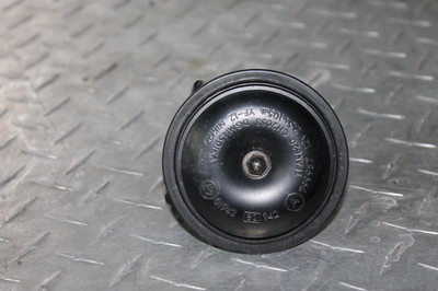 94-96 KAWASAKI ZX 600E OEM HORN STOCK SIGNAL BEEPER | eBay