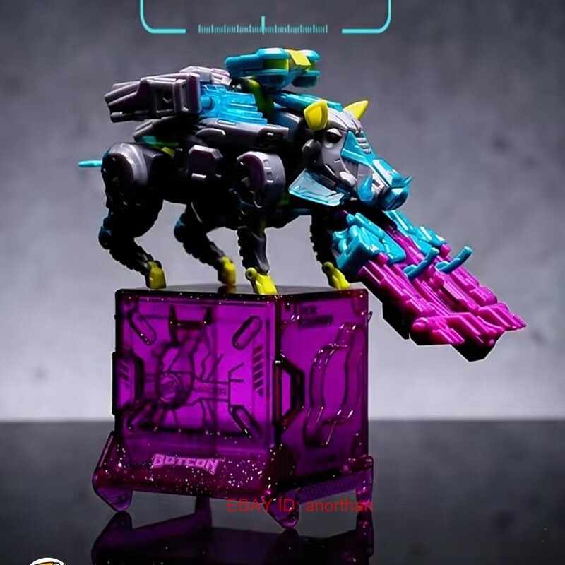 52Toys BEASTBOX BCBB-12 SNARLIEHOG Botcon Limited Edition Action
