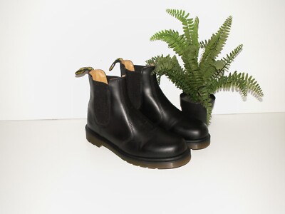 Dr. Martens 2976 black leather chelsea boots made in England uk 8