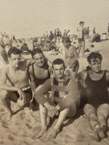 Handsome 1930s Men In Swimsuits Embracing Block Island Beach RI Vintage Photo - Picture 2 of 4