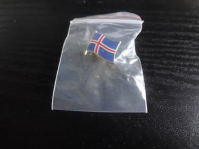 Printed Indian Flag Lapel Pin, Round, Golden At ₹ 55/piece In New Delhi - Foto 7