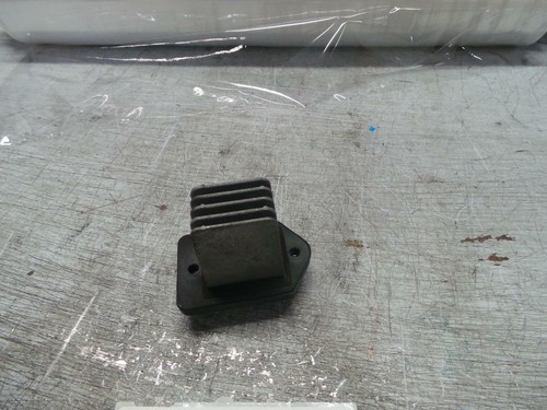 HOLDEN CAPTIVA FAN SPEED RESISTOR CG, 09/06-10/09 06 07 08 09 - Picture 3 of 3