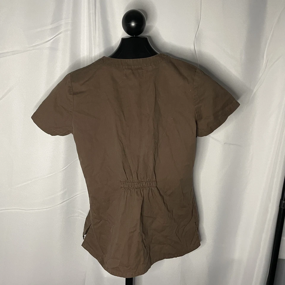 Blusa Médica Koi Mujer Marrón Sólido Un Bolsillo Talla Pequeña Foto 3 de 4