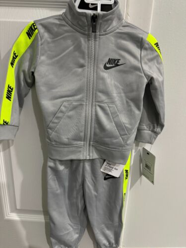 New!!! Nike Boys 2pc Tricot Track Suit Set Jacket Pants, Dark Blue/Gray-12M/18M - Picture 3 of 5