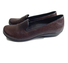 Dansko Women's 38 7.5 8 Shoes Olivia Loafer Brown Textured Leather Reptile EUC
