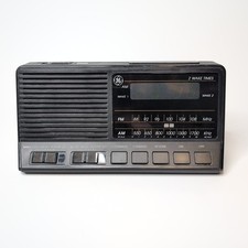 Vintage GE 7-4648B AM/FM Digital Alarm Clock Radio