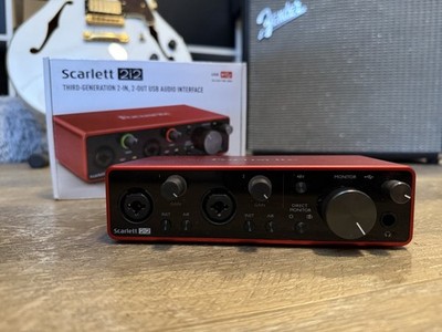 Focusrite Scarlett 2i2 3rd Gen USB Audio Interface w/ Original Box Excellent