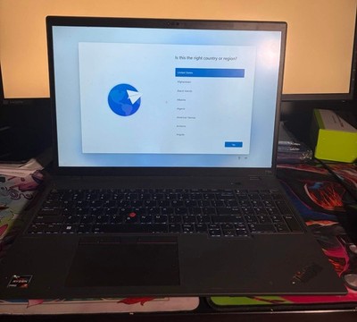 Lenovo ThinkPad P16s G2 16'' Ryzen 7 PRO 7840U 32GB 512GB SSD - NEXT DAY SHIPPING
